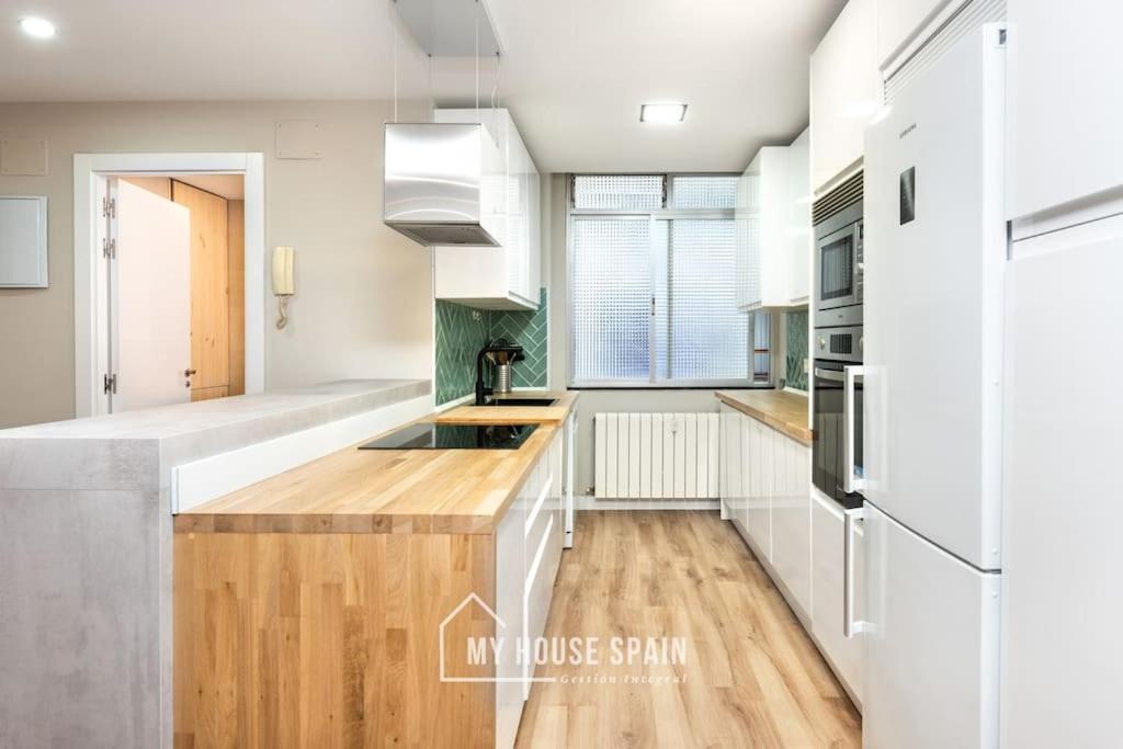 Myhousespain - Precioso Piso En Oviedo Exterior photo